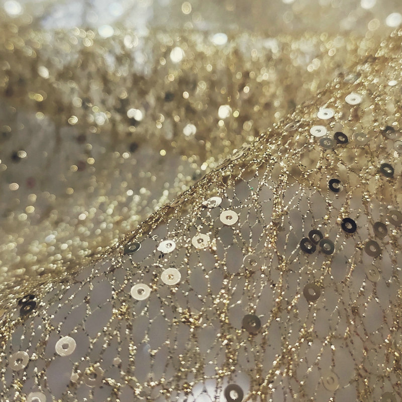 Sert File Beyaz Altın Pullu İş - Crystal Mesh Fabric incelemesi ve fiyatı
