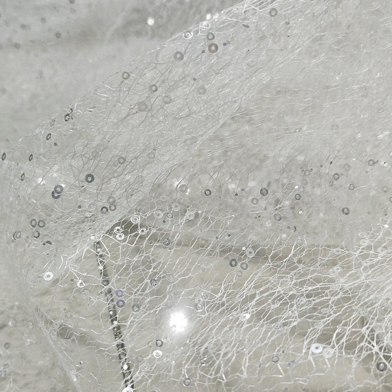 Sert File Beyaz Altın Pullu İş - Crystal Mesh Fabric incelemesi ve fiyatı